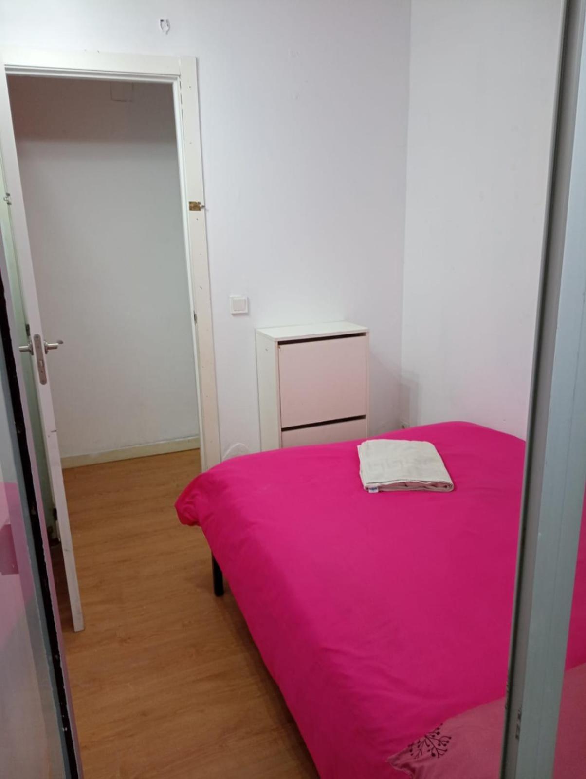Apartamento 3 Dormitorios En Sanchez Preciados Madri Exterior foto