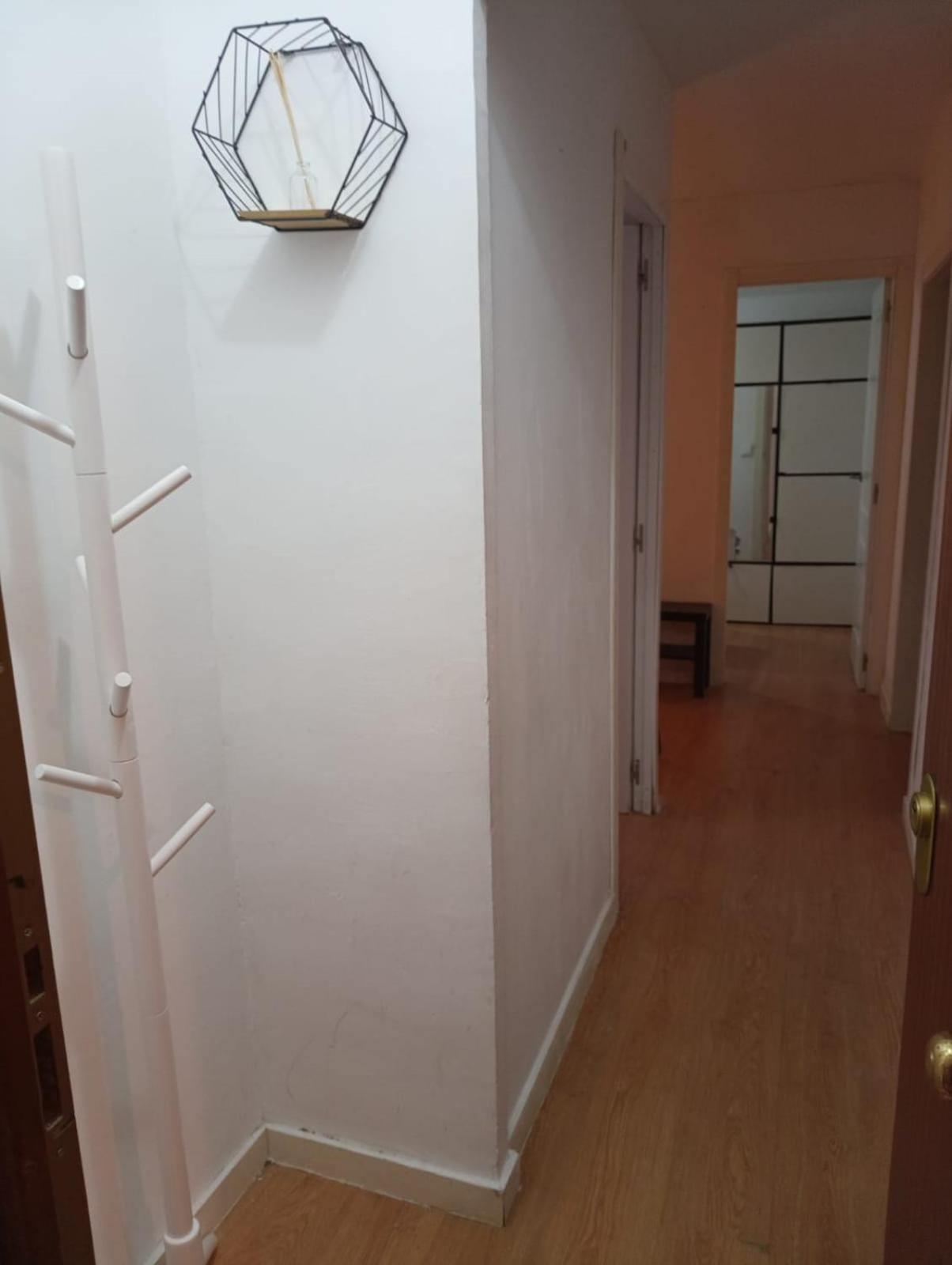 Apartamento 3 Dormitorios En Sanchez Preciados Madri Exterior foto