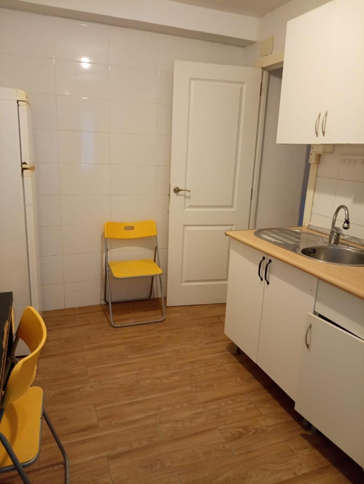 Apartamento 3 Dormitorios En Sanchez Preciados Madri Exterior foto